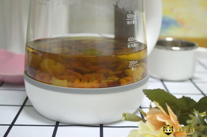 「金测评」LAICA莱卡MINI养生净饮机：让你爱上水的味道