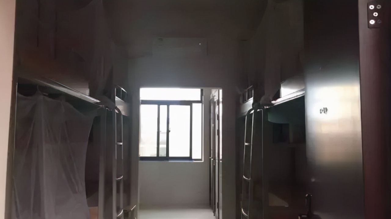 武汉中小学寄宿学校大pk，从免学费到近20万/年，你会怎么选？