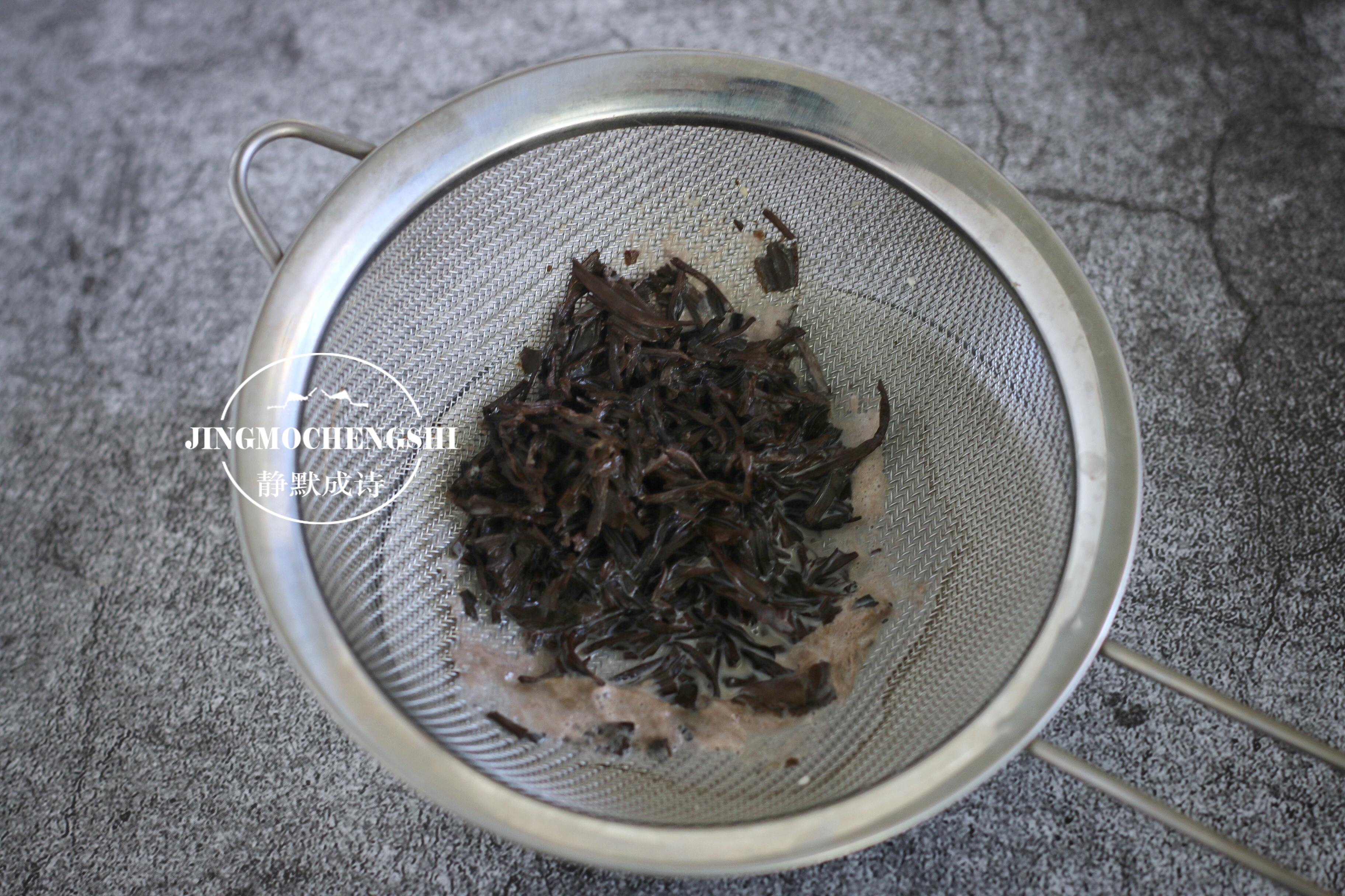 教你在家做锅煮奶茶，简单几步，几分钟就做好，比买的香