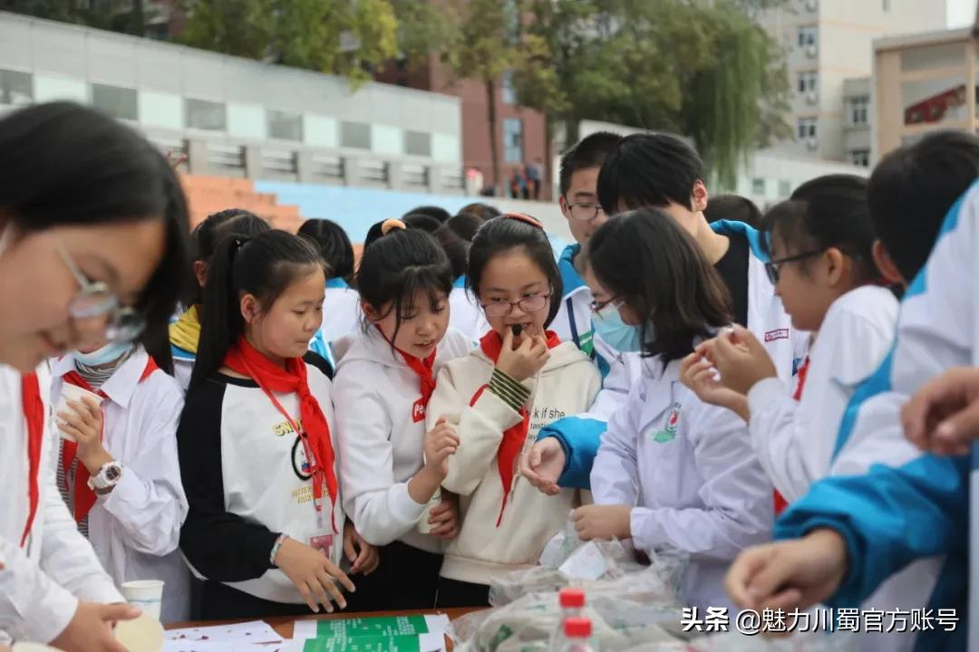 中医药文化进校：科学城一中弘扬传统文化，助力青少年健康成长