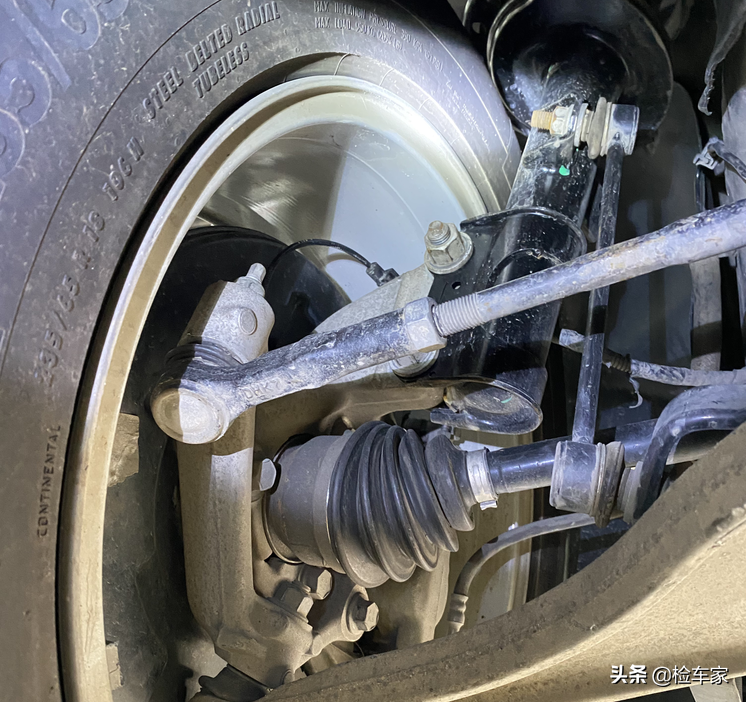 大排量进口SUV，12万买凯迪拉克SRX值不值？网友：白菜价都没人要