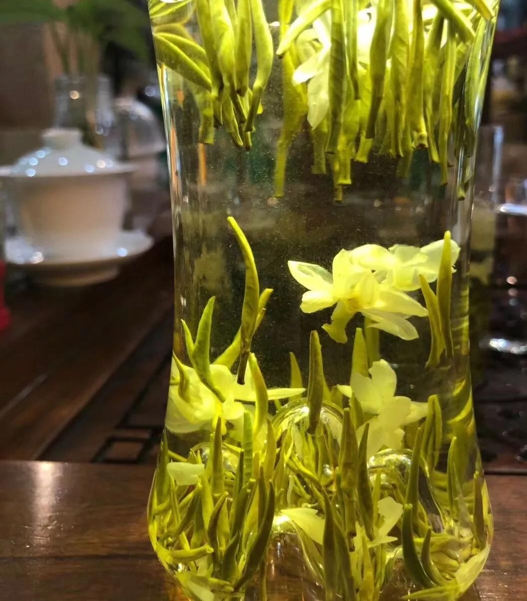 茉莉花茶的作用与功效有什么，喝茉莉花茶的注意事项