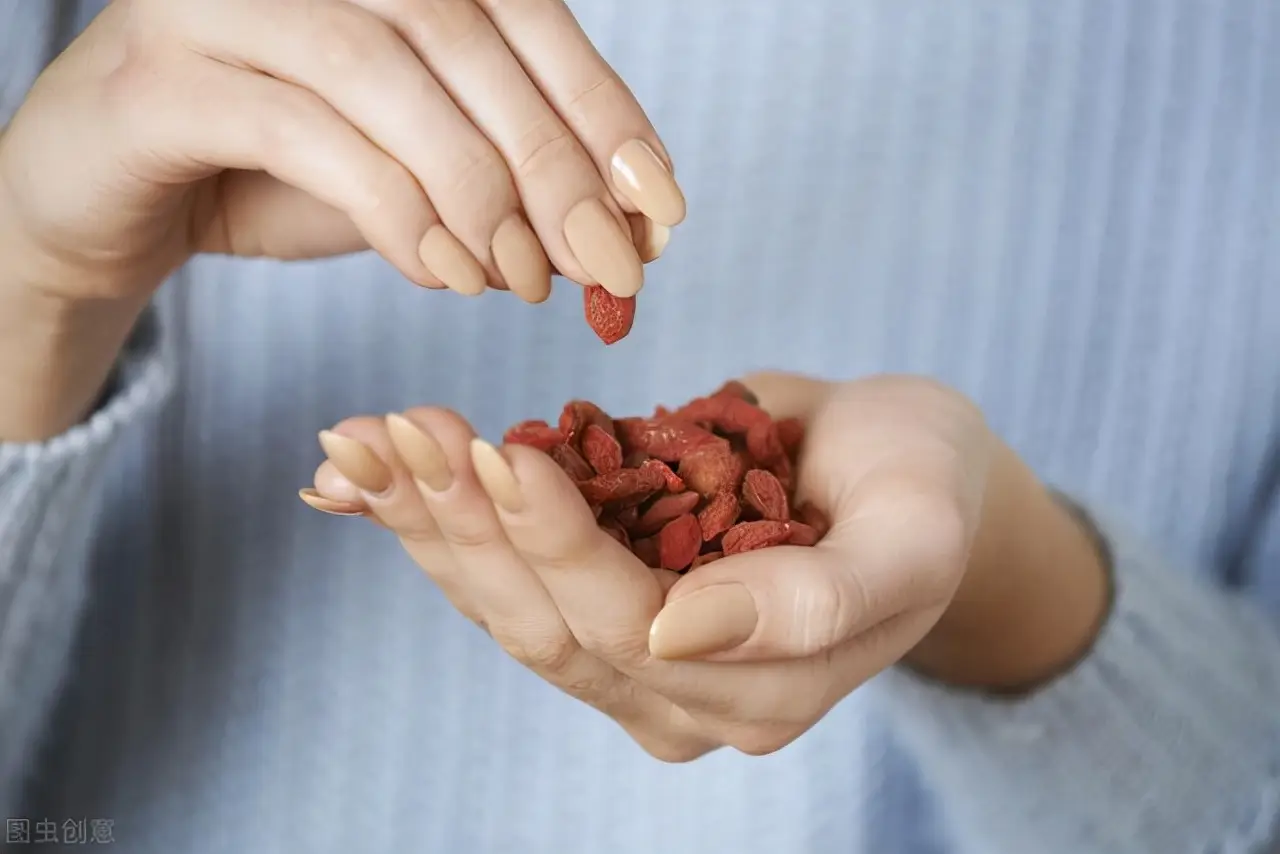 宫寒吃什么食物调理最好（暖宫祛寒的食物有哪些）