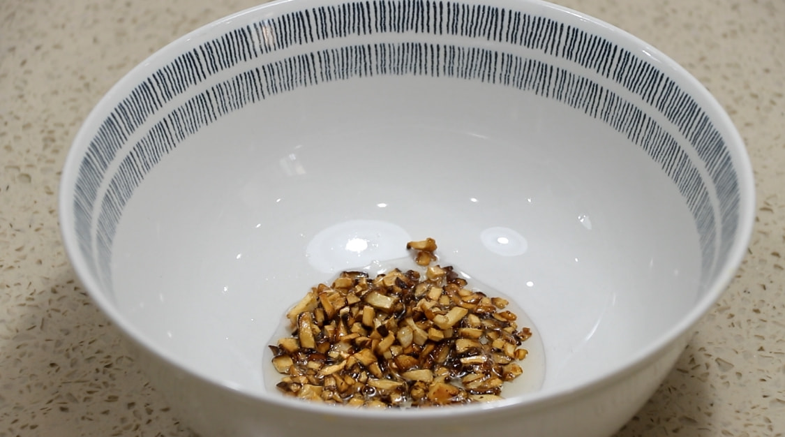 冬季要多吃芋头，吃南瓜冬瓜不如吃它，不用油炸，营养又美味