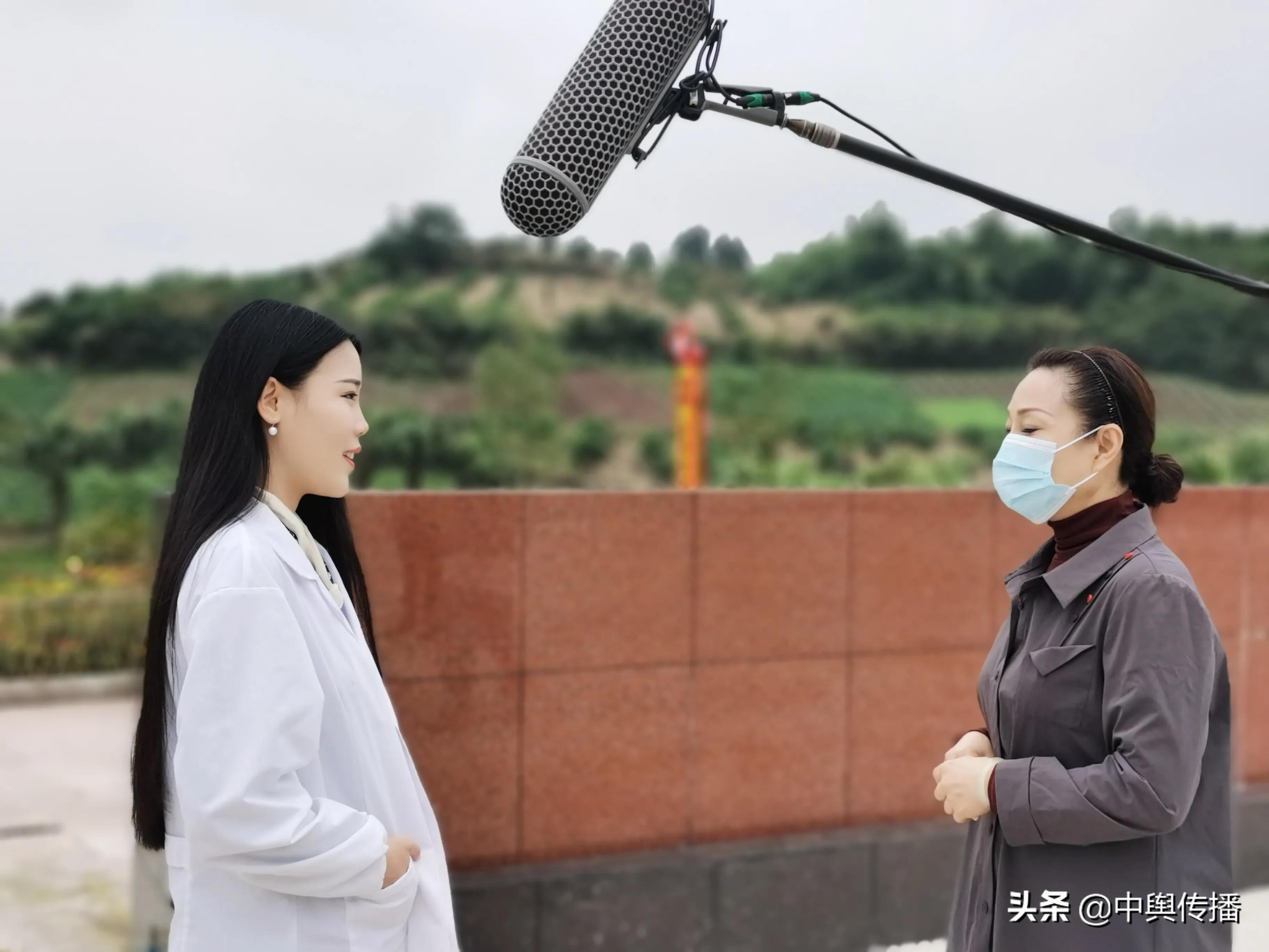 青台村迎来重庆电视台励志情感剧《温度》摄制组，乡村振兴火起来