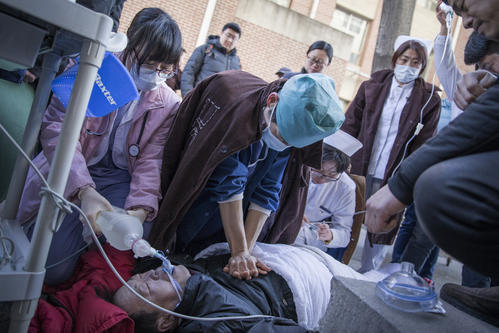 医生提醒：人过50岁后，可能会面临3大健康挑战！一文教您应对