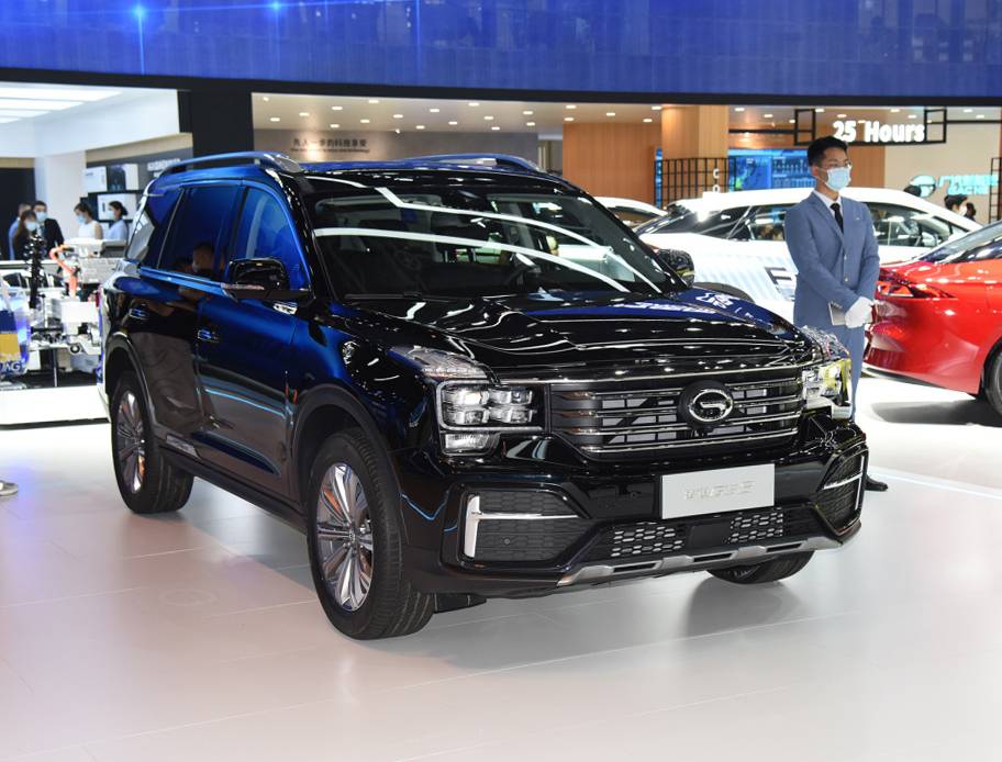 堪称“国产版汉兰达”，5米车长+丰田混动，全新传祺GS8能火吗？