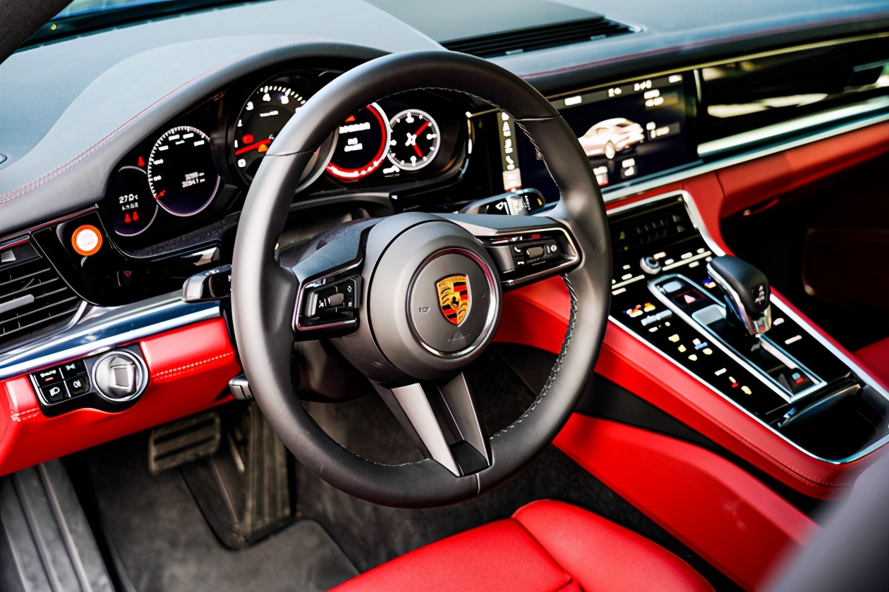 试保时捷Panamera 它会是你的快乐星球吗？