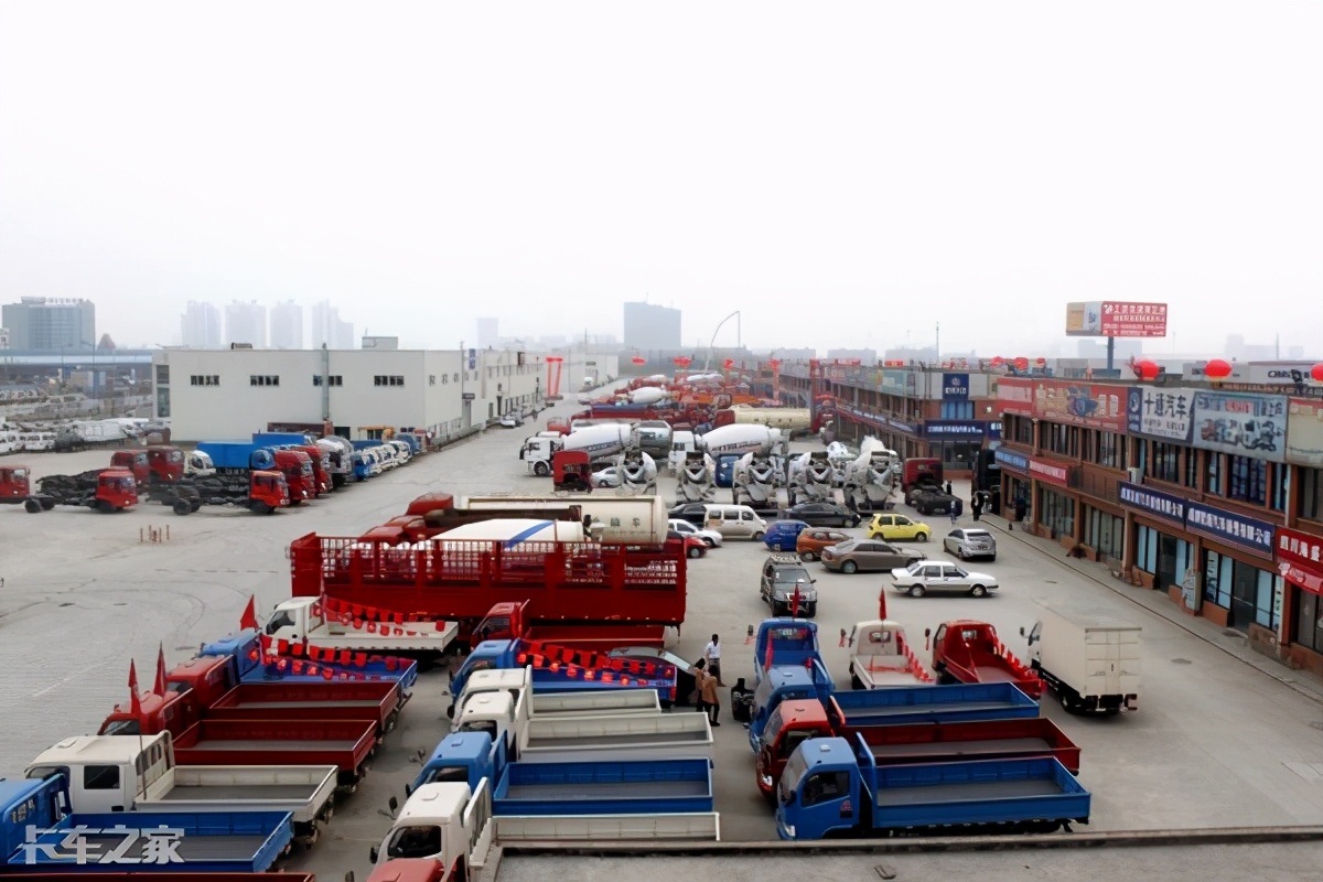 高安二手车市场现状：大排量轻卡成抢手货，车商狠赚一笔