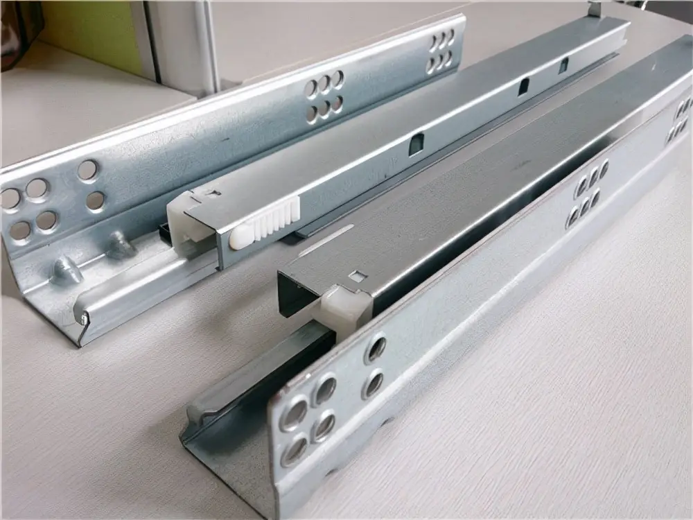 柜子抽屉滑轨怎么安装（家具抽屉导轨安装方法）