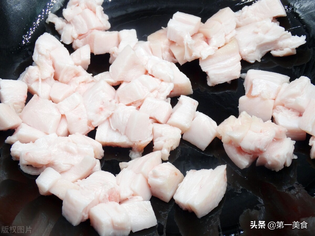 图片[1]-【水熬猪油】做法步骤图 记得要多加3样料 猪油熬好白净香浓没-起舞食谱网