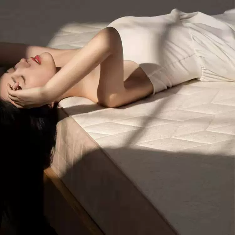 测评苏老伯天然乳胶席梦思床垫 优质睡眠有保障
