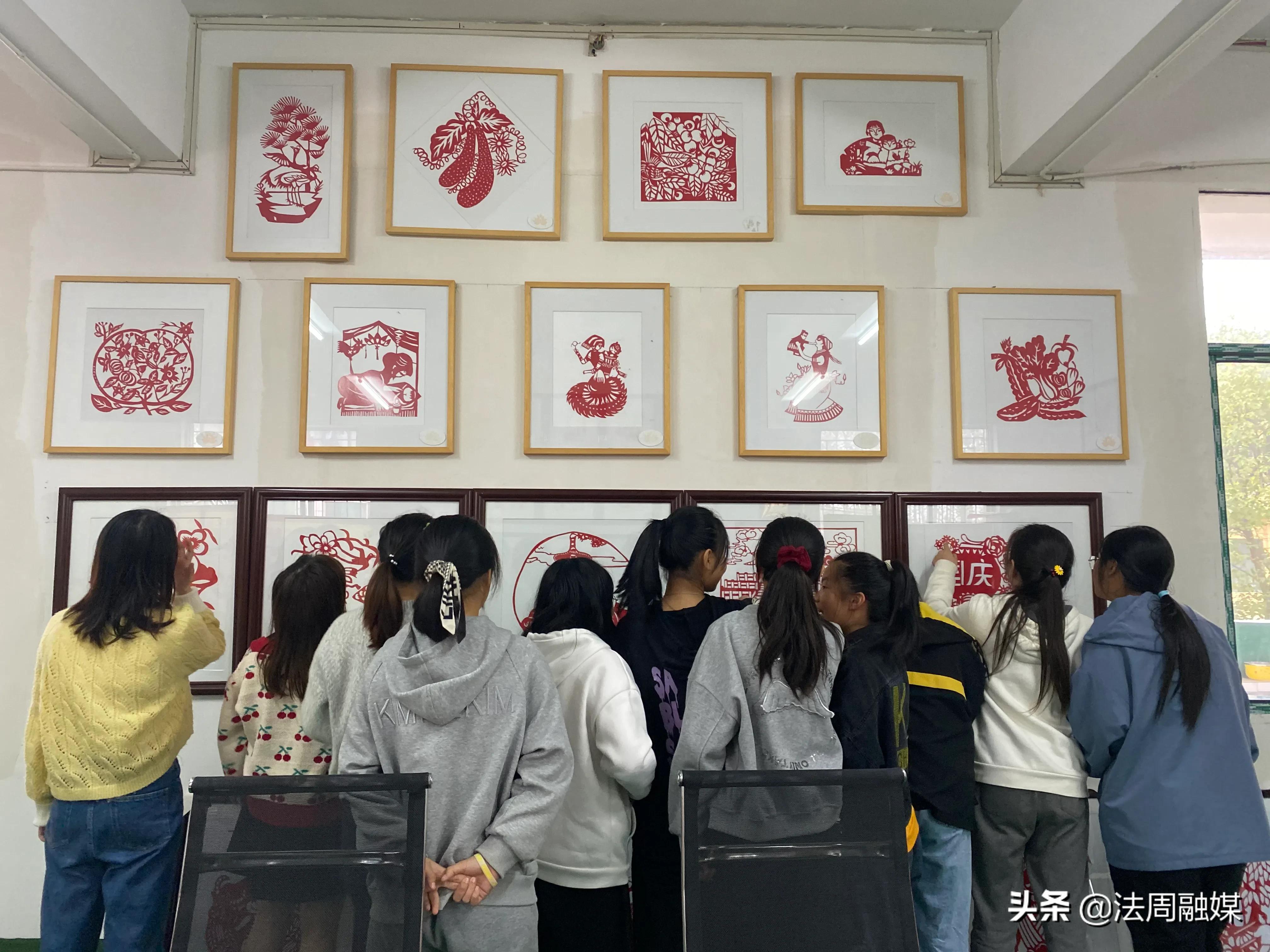 清风沐校园 廉洁育桃李——澧县官垸镇中学举办系列剪纸活动