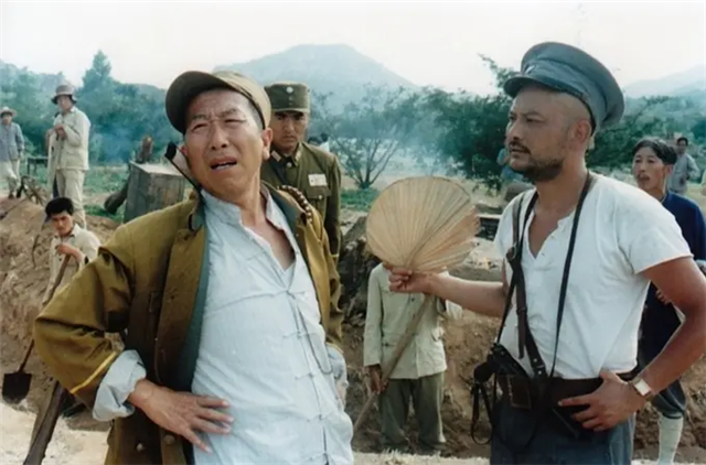 8部高分国产战争片：《三毛》排第4，《高山下的花环》实至名归