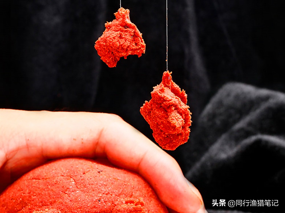 饵料怎么挂钩饵料钓鱼技巧