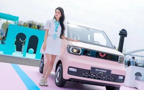这三个时间段去买车，价格相对便宜，4S店赔本也会把车卖给你