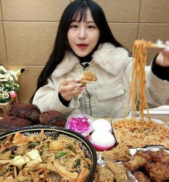 大胃王猫妹妹大胃王猫妹妹以前的历史