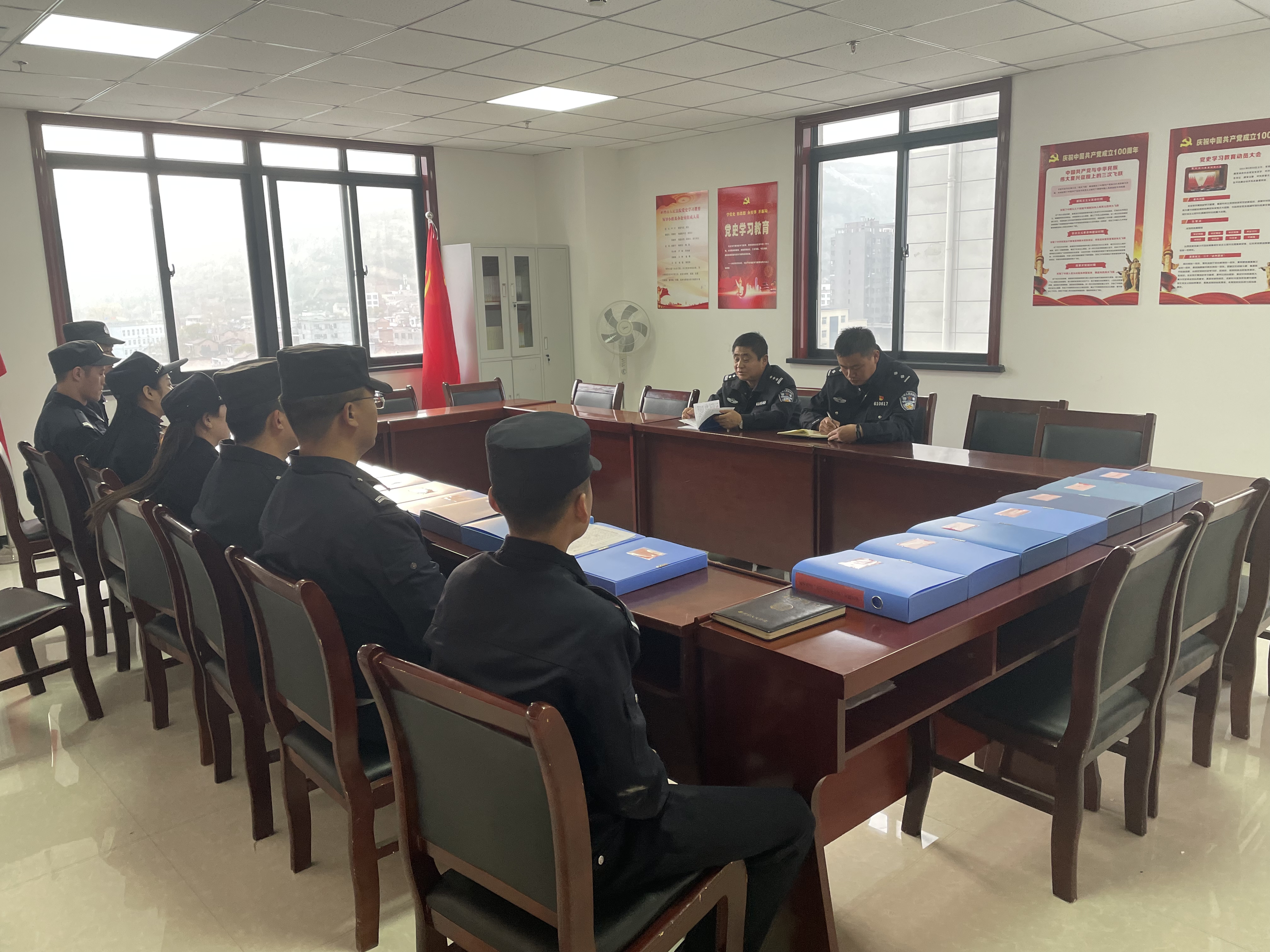 彬州市人民法院司法警察大队召开警务工作会议