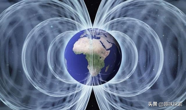 指南针终于指向正北方！地磁南极与地理北极重合，360年出现一次