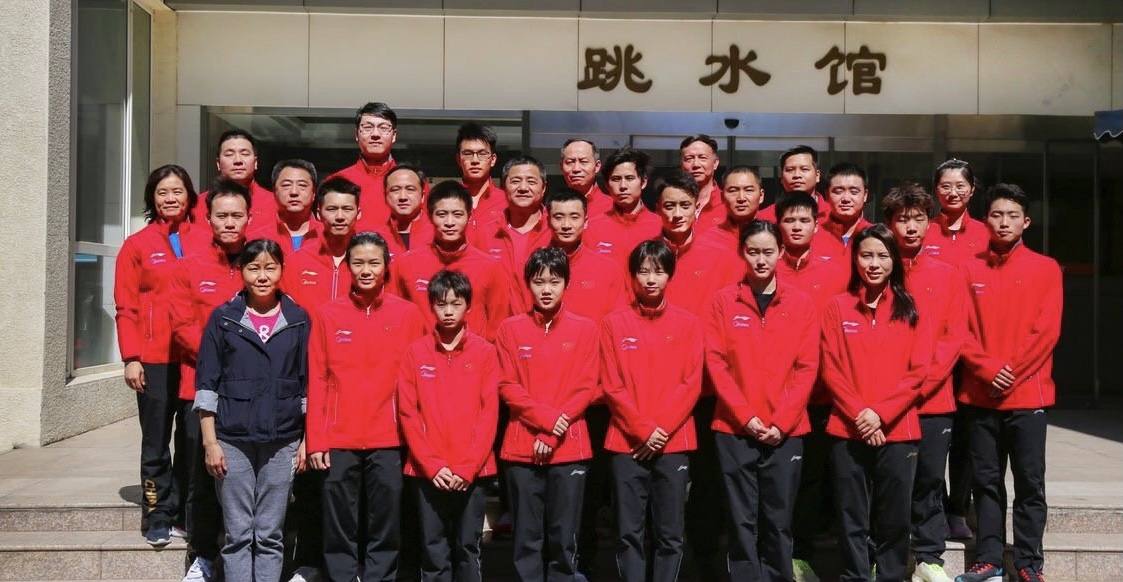 被跳水“王子和皇后”夸奖！全红婵成长引热议，妥妥10米台霸主？