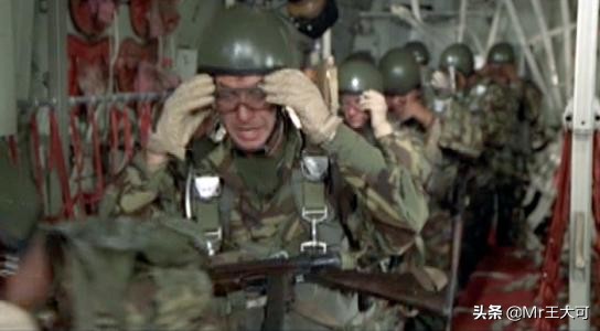 回望经典：《野鹅敢死队》铁与血的回忆