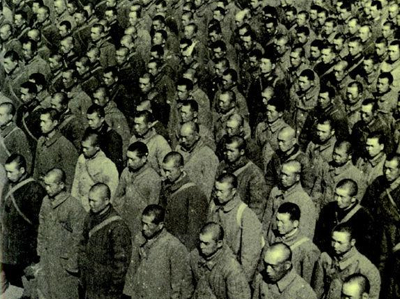 韩国的骨气：抗日穷三代，韩奸富一生