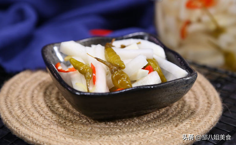 秋天常吃萝卜好处多，试试5种家常做法，一种比一种好吃，快来学