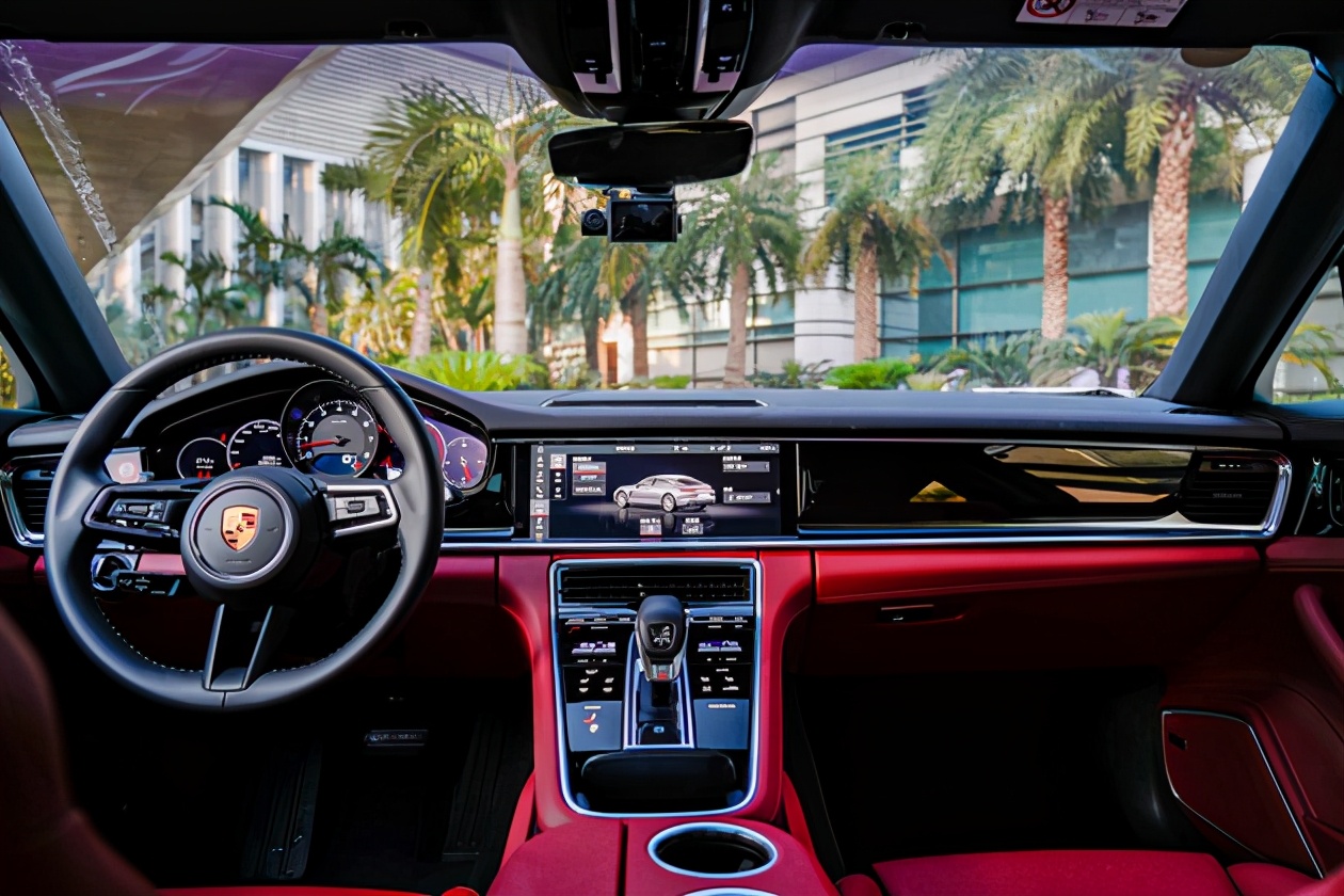 试保时捷Panamera 它会是你的快乐星球吗？