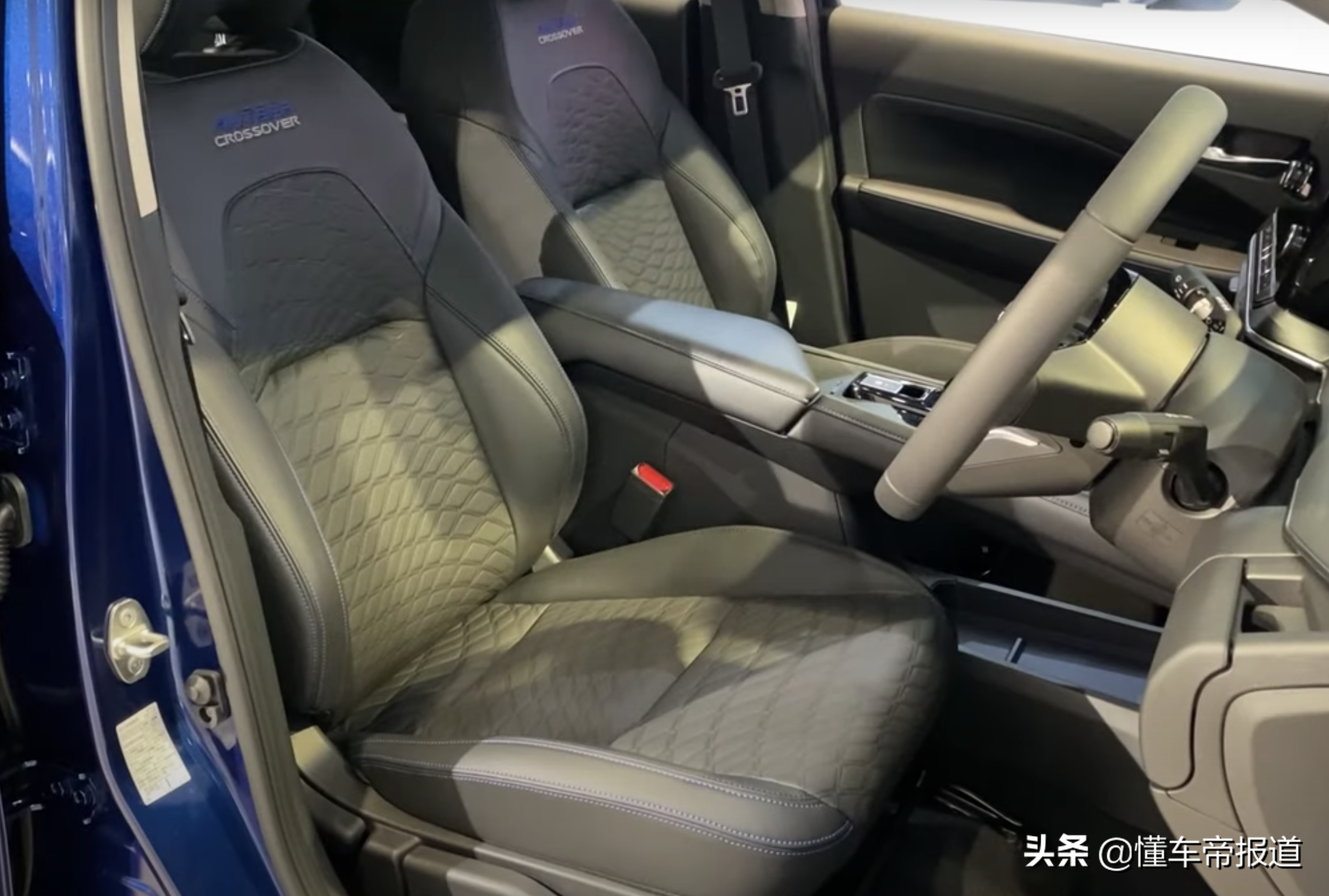 新车 </p><p>　　 约人民币15万起售，曝日产Note跨界版实车，本田飞度同级