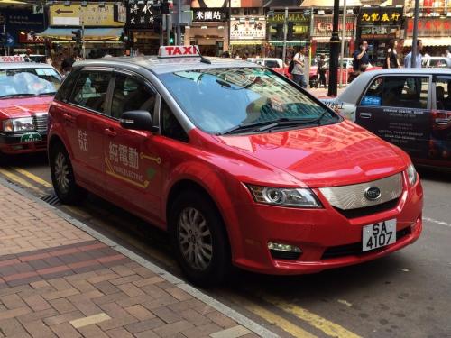 深扒香港出租车：为何宁愿用30年的老皇冠，也不用比亚迪电动车？