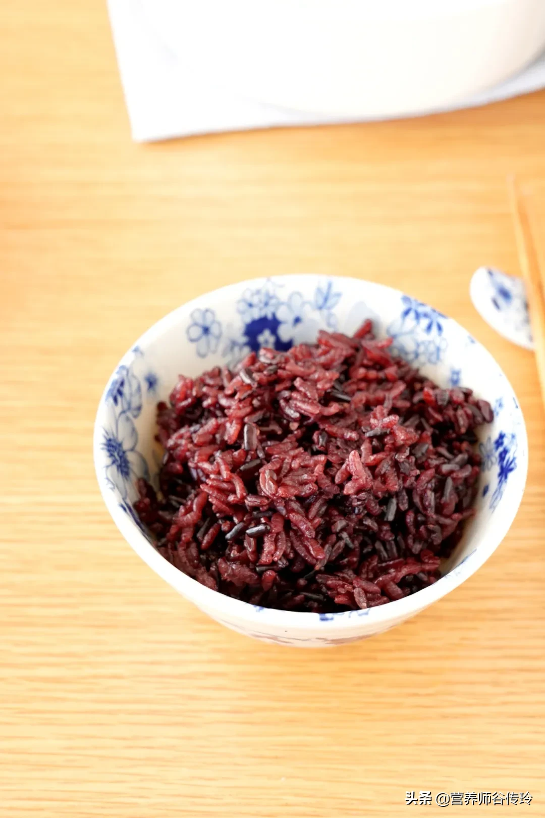 黑米饭要煮得营养又好吃，你得掌握这四个要点