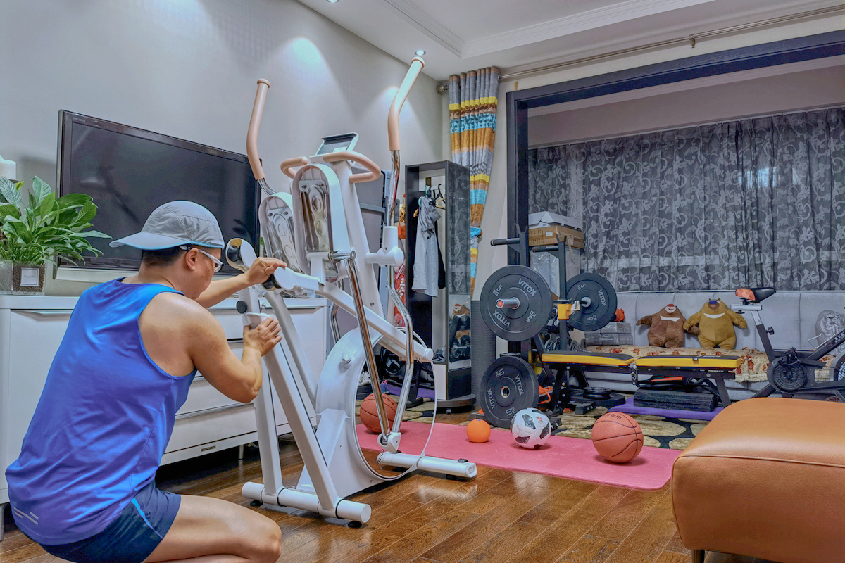 你只管運動，身材和健康交給TA，赤兔鏡面全尺寸橢圓機