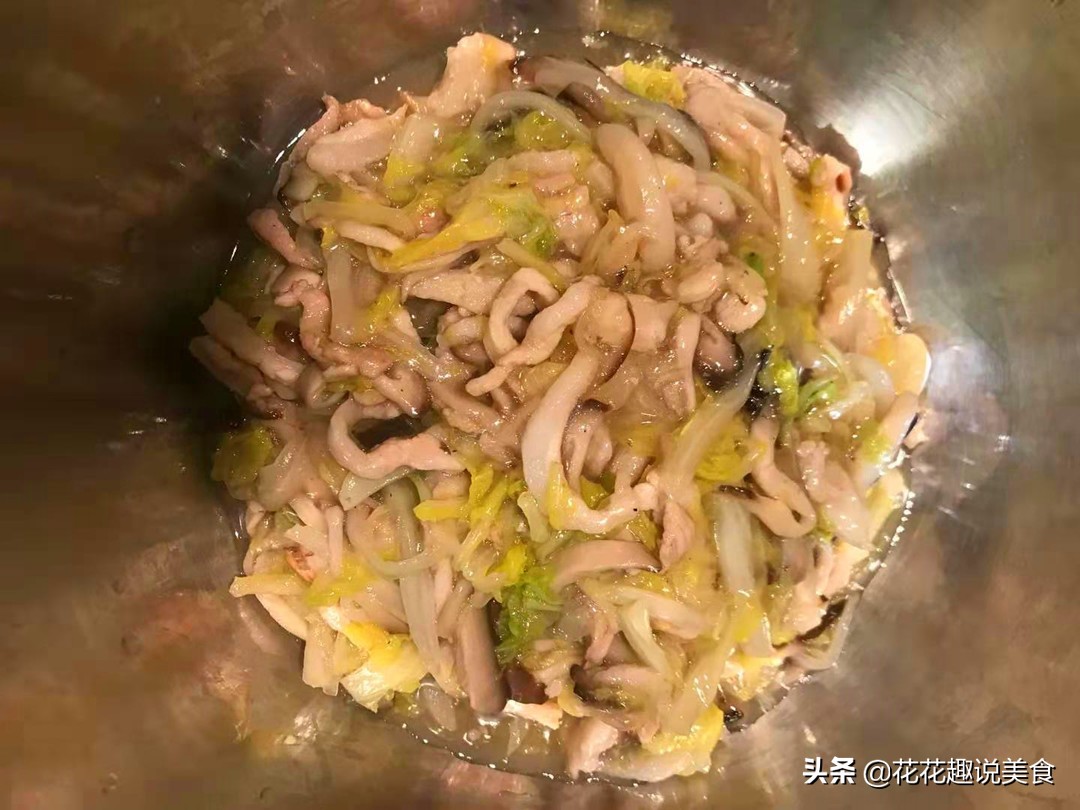 春节做春卷时，别忘记用这馅料，松脆鲜香嘎嘣脆，喜迎新春贺新年