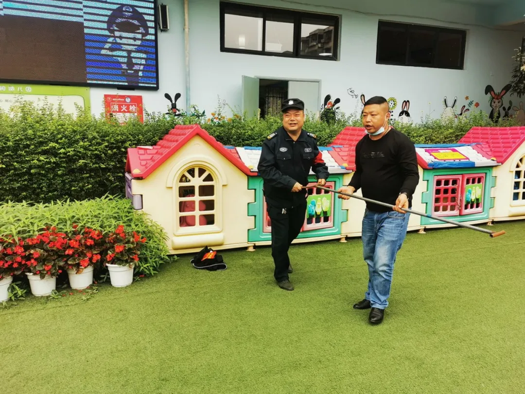 四川天府新区华阳幼儿园开展保安专业技能培训