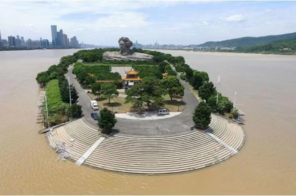 湖南长沙旅游十大必去景区(湖南值得去的旅游景点)