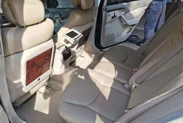 花4万改2004奔驰S350，看到大灯时大家直呼改成了奔驰E