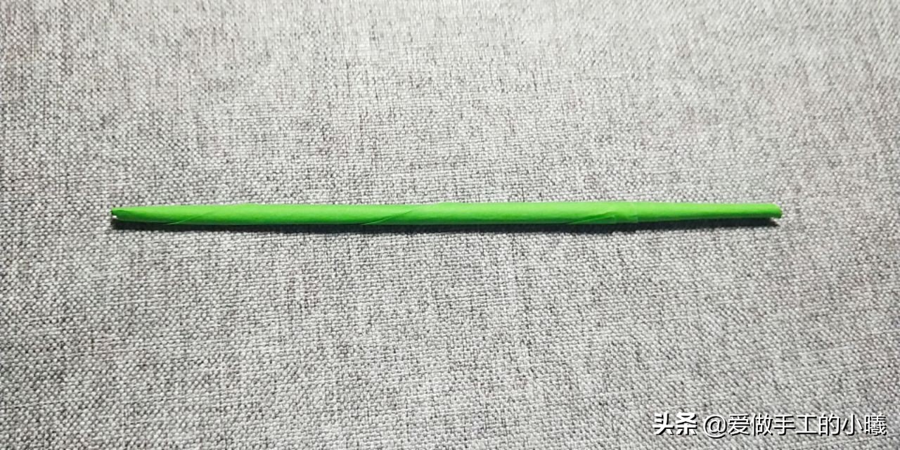 超漂亮的玫瑰花折纸，看似复杂，实则非常简单哦