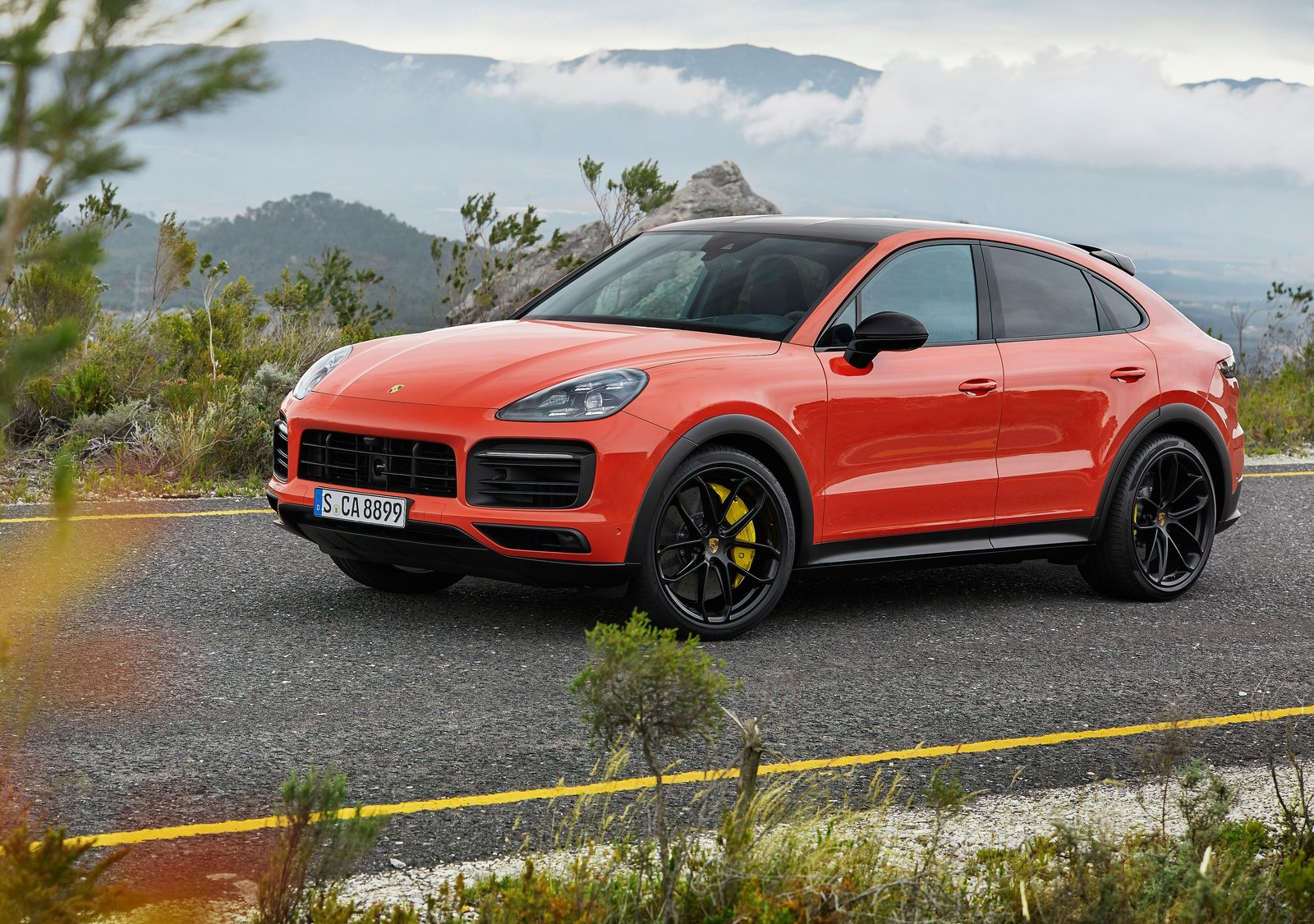 百万豪华轿跑SUV新选择，全新Cayenne Coupe了解一下！