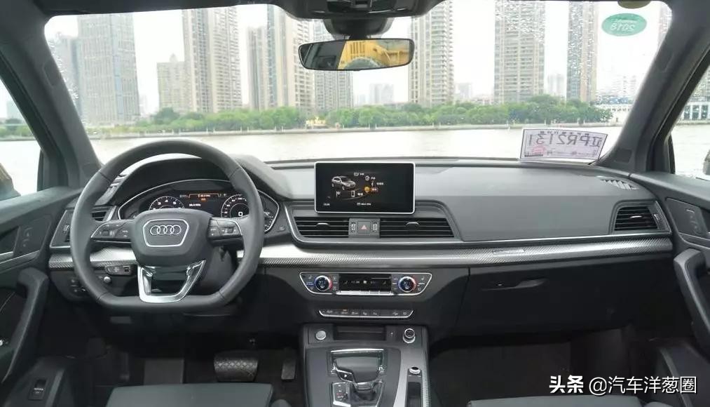 奥迪Q5L跌至31万，降价7万销量暴增，买它还是途观？