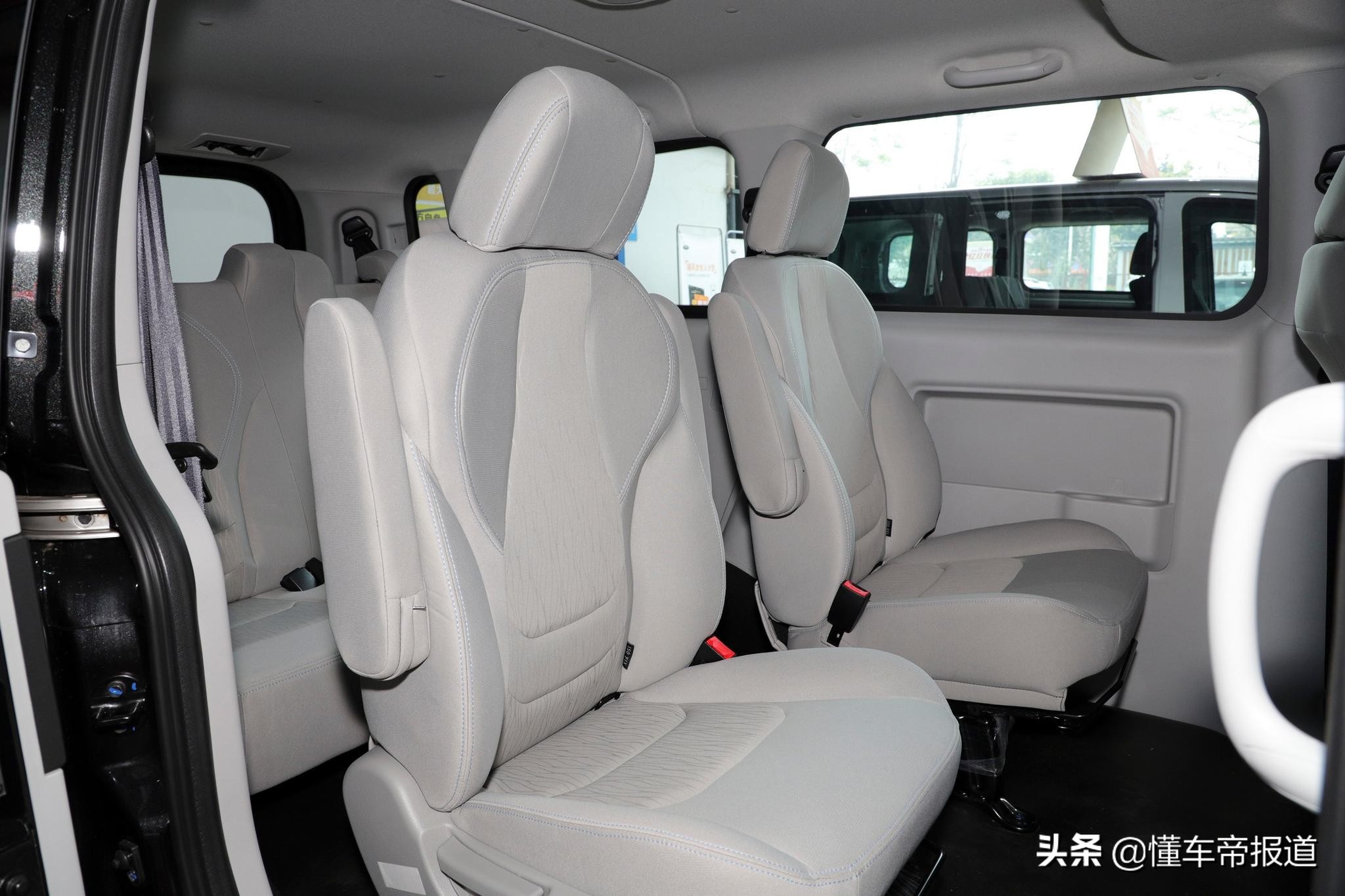 新车 </p><p>　　 售10.88万元，江淮瑞风M3 PLUS广东献礼版上市