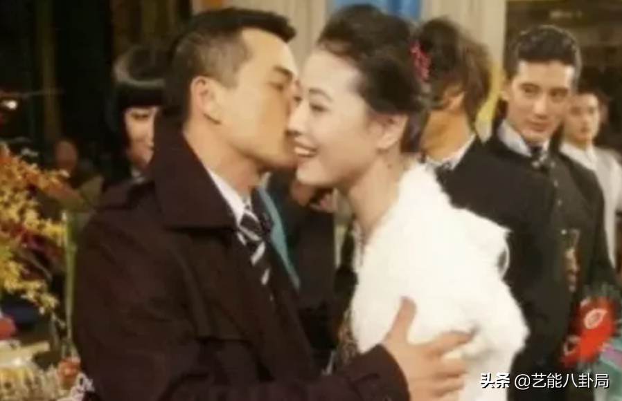 周海媚：巅峰期5个男人同时追，经历10年无效婚姻，55岁却仍单身