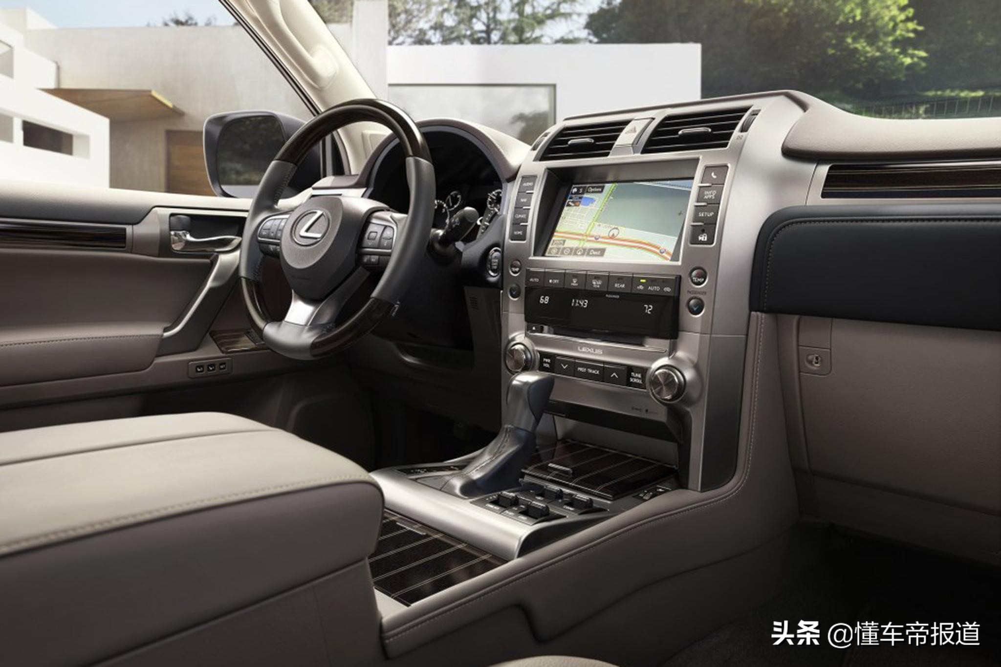 新车 </p><p>　　“霸道”姊妹车，雷克萨斯GX特别版发布，售价约人民币38万