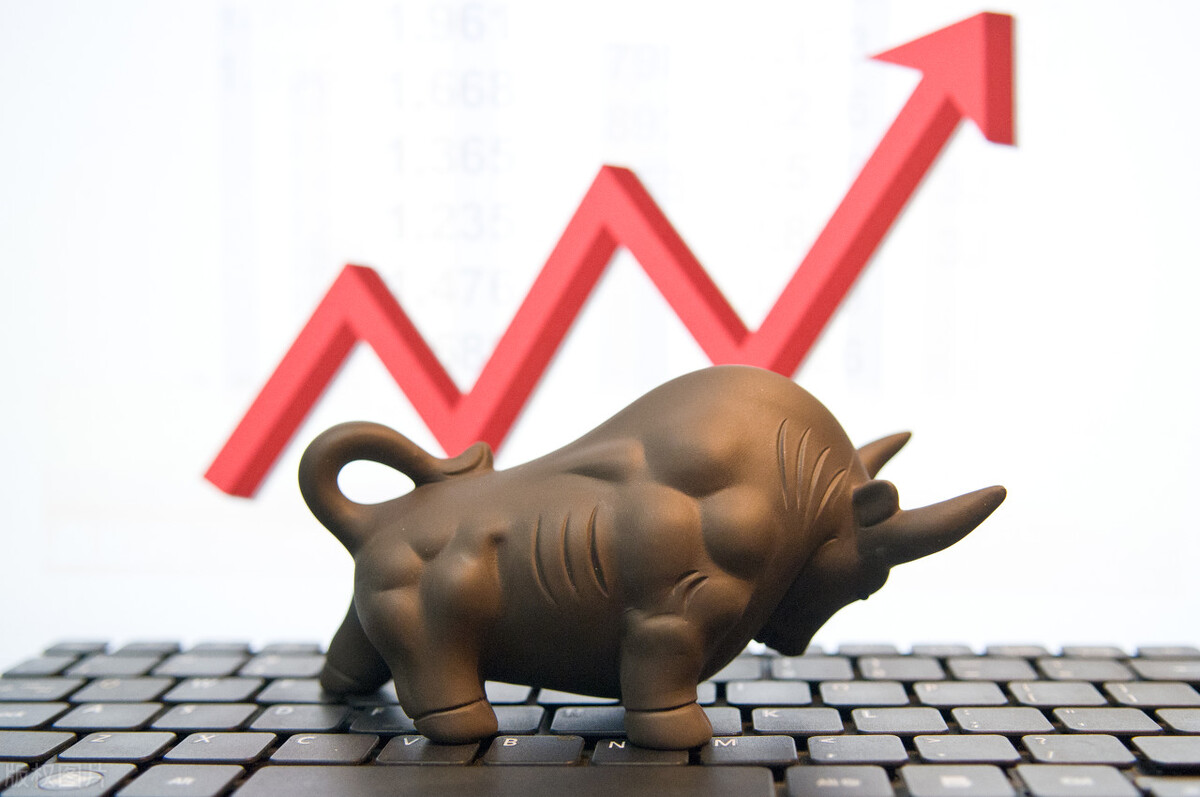 今日，两大消息公布，明天，股市突破在即？