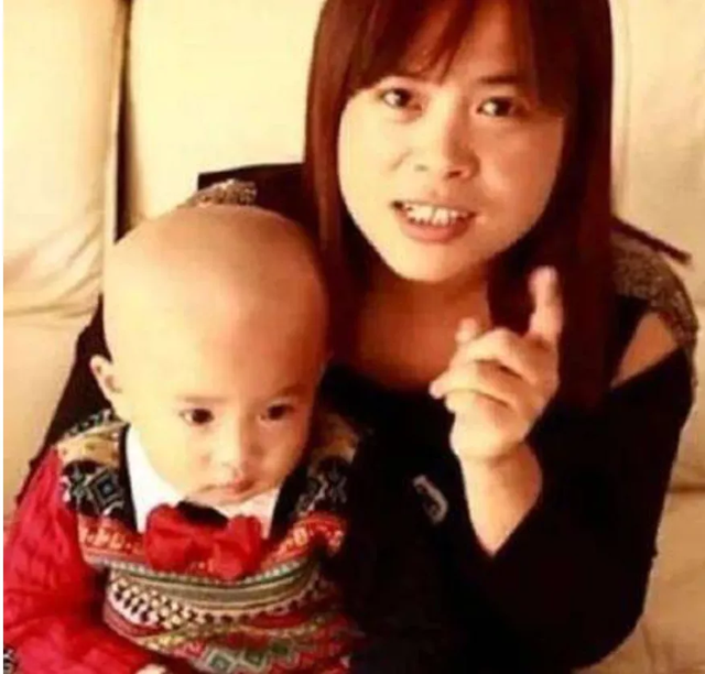 农村厂妹的逆袭记，为培养儿子疯狂报班，易烊千玺的妈妈创造奇迹