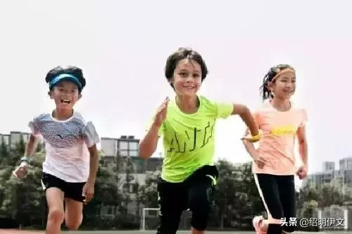 六一节把这两款学习娱乐兼顾的礼物送给孩子，孩子学习优秀又开心