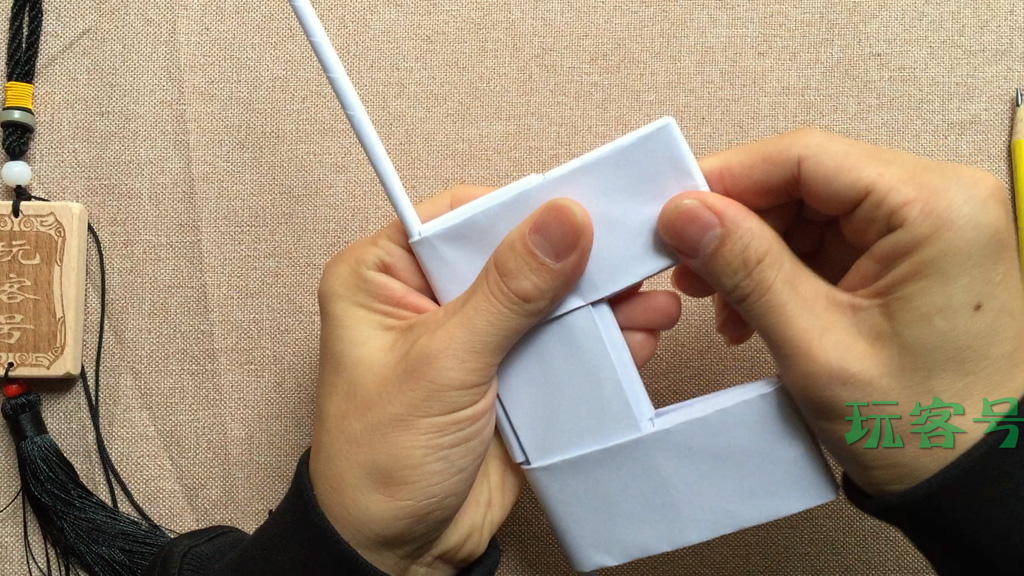 八路驳壳枪折法，70后80后的手工玩具还记得吗？手工折纸详细图解