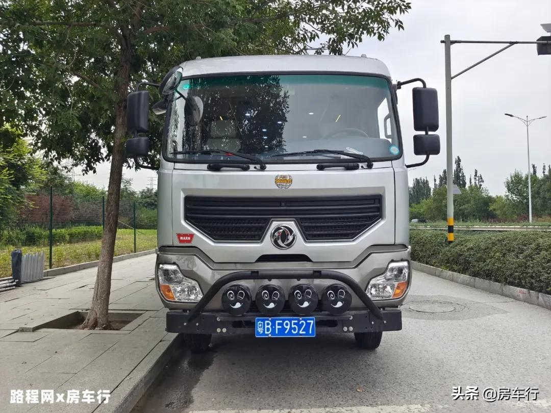 国产四驱，豪横外形，东风挑战者四驱越野房车，试问谁不爱？