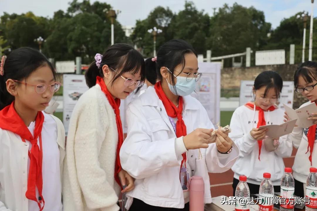 中医药文化进校：科学城一中弘扬传统文化，助力青少年健康成长