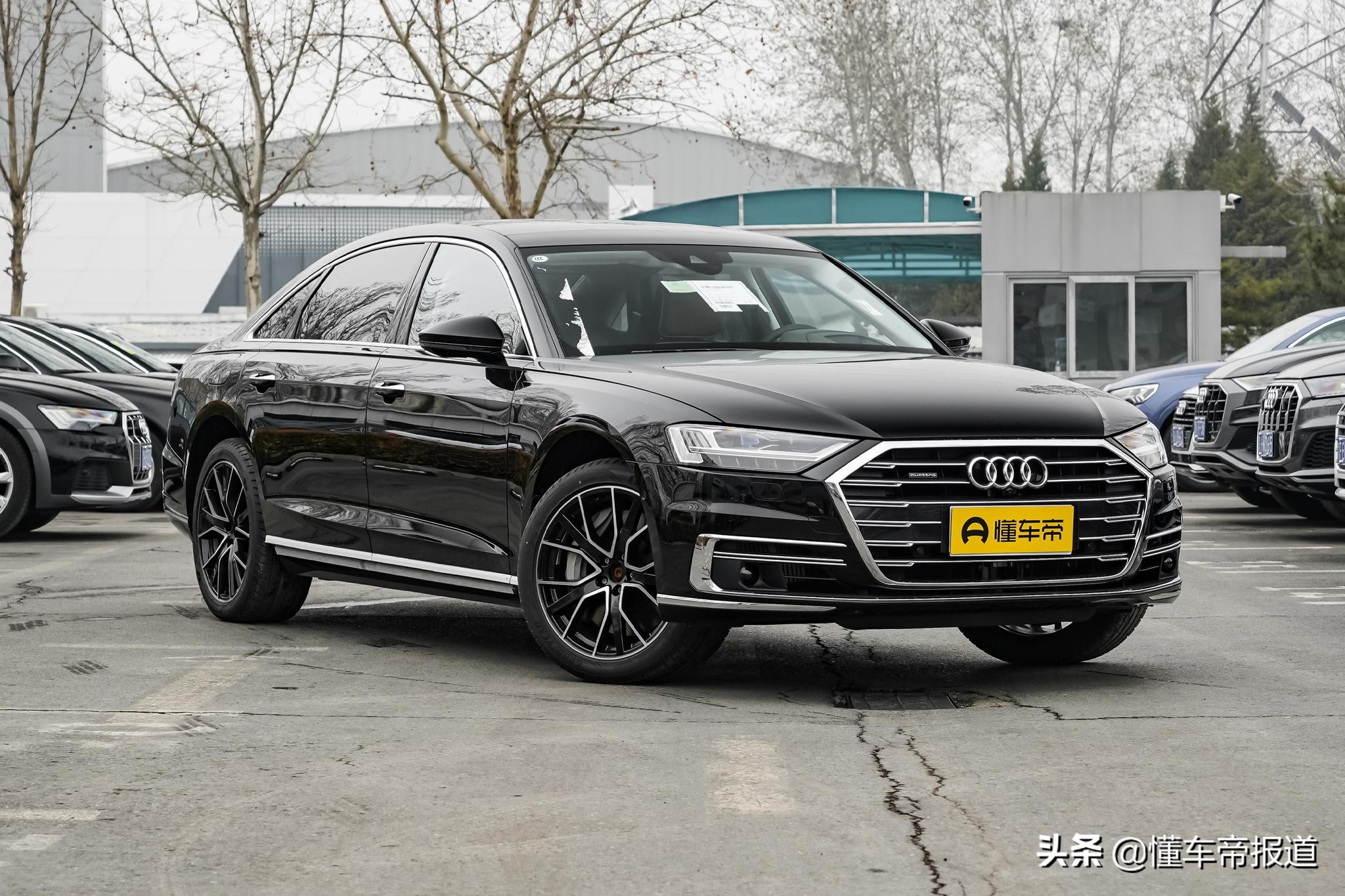 新车｜更上一层楼！奥迪A8L V8动力上市，售194.28万