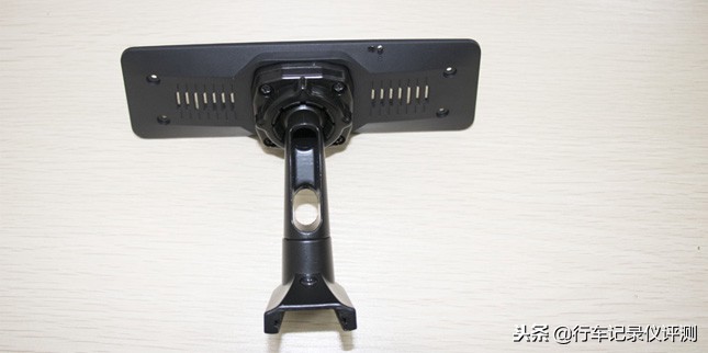 王终见王，凌度A998——AI交互4G流媒体云镜测评